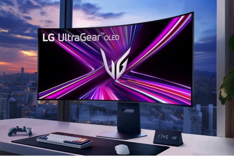 Un moniteur de 45 pouces OLED courbable chez LG, en 5K2K